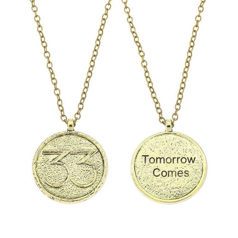 Vintage Item - Collier pendentif amulette vintage « Clair