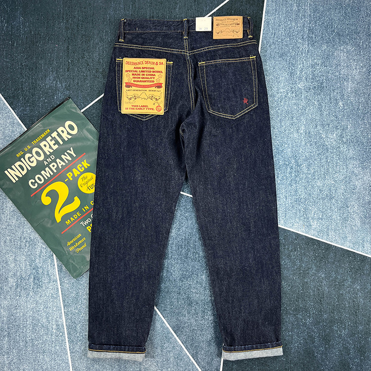 Jean Denim Rouge à Lisière pou - Levis Jeans 501 avis et prix